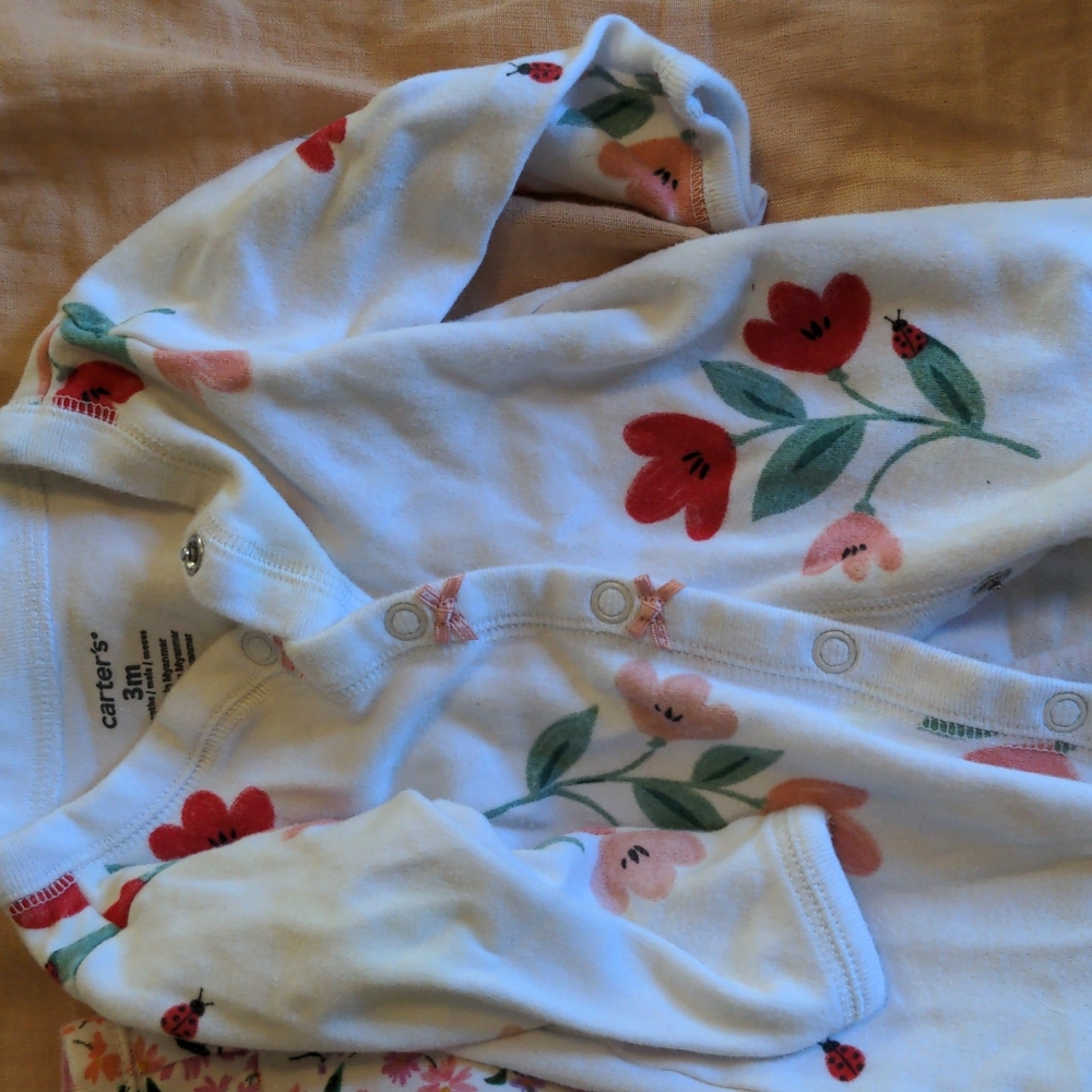 0-3 mo bundle - Picture 3 of 5